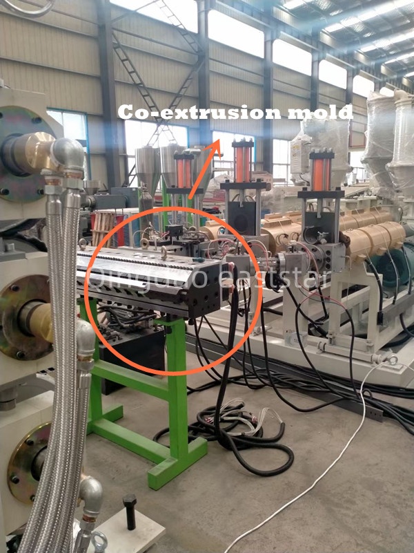 Кәсіби ABS көп қабатты қосымша экструзия парағы Өнім желісі жоғары сапалы композициялық материалды өндіруге мүмкіндік береді